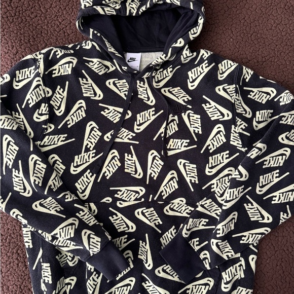 #359 Nike NSW Essential All Over Print Hoodie Pullover DD4847-010 Men’s small - Picture 2 of 16